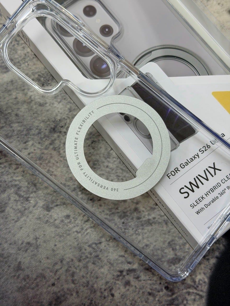  Ốp S26 Ultra Uniq Hybrid Swivix With 360 Rotating Kickstand 