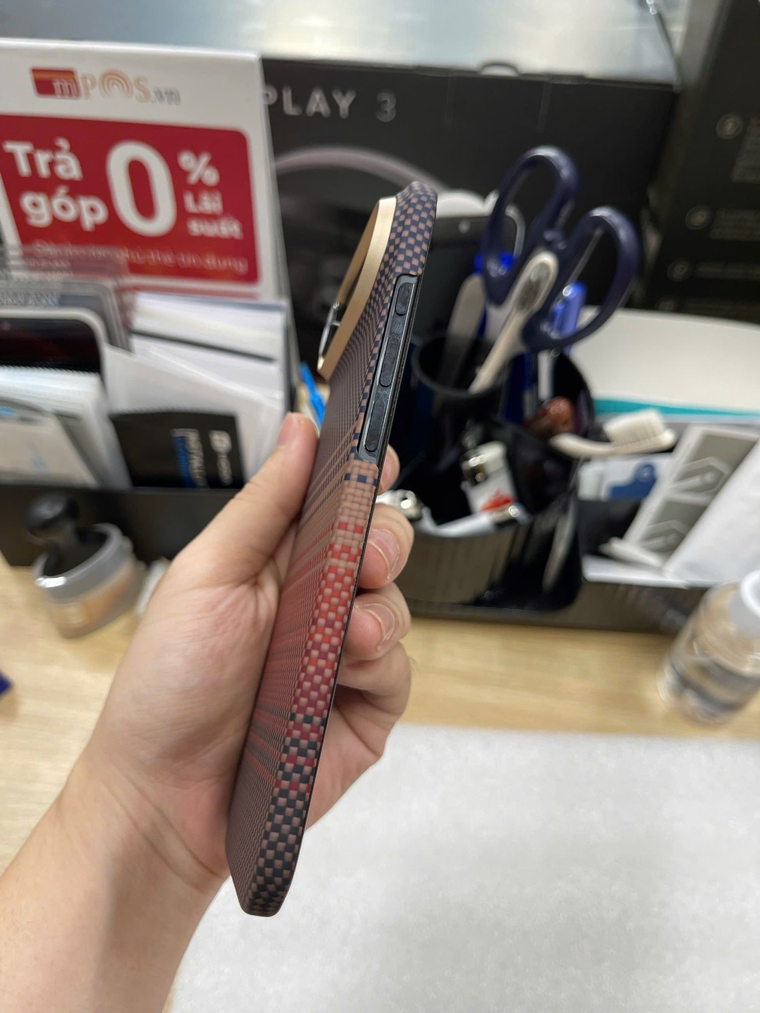  Ốp 17 Air Pitaka Ultra Slim - Sunset 