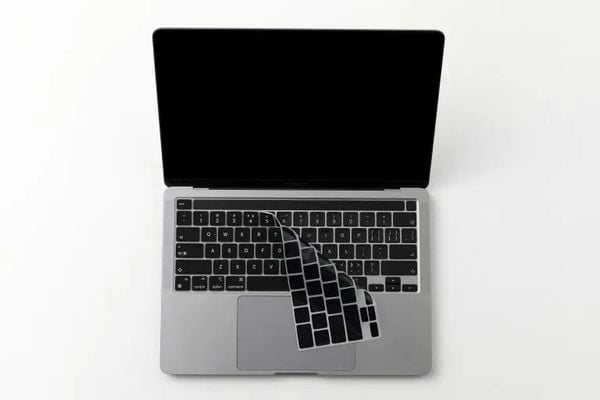  Phủ Phím Innostyle (USA) Black | Macbook Pro 14/16 - Air M2/M3 