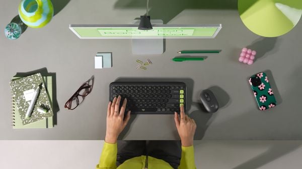  Bàn Phím Logitech Pop iCon Keys New - Đen 