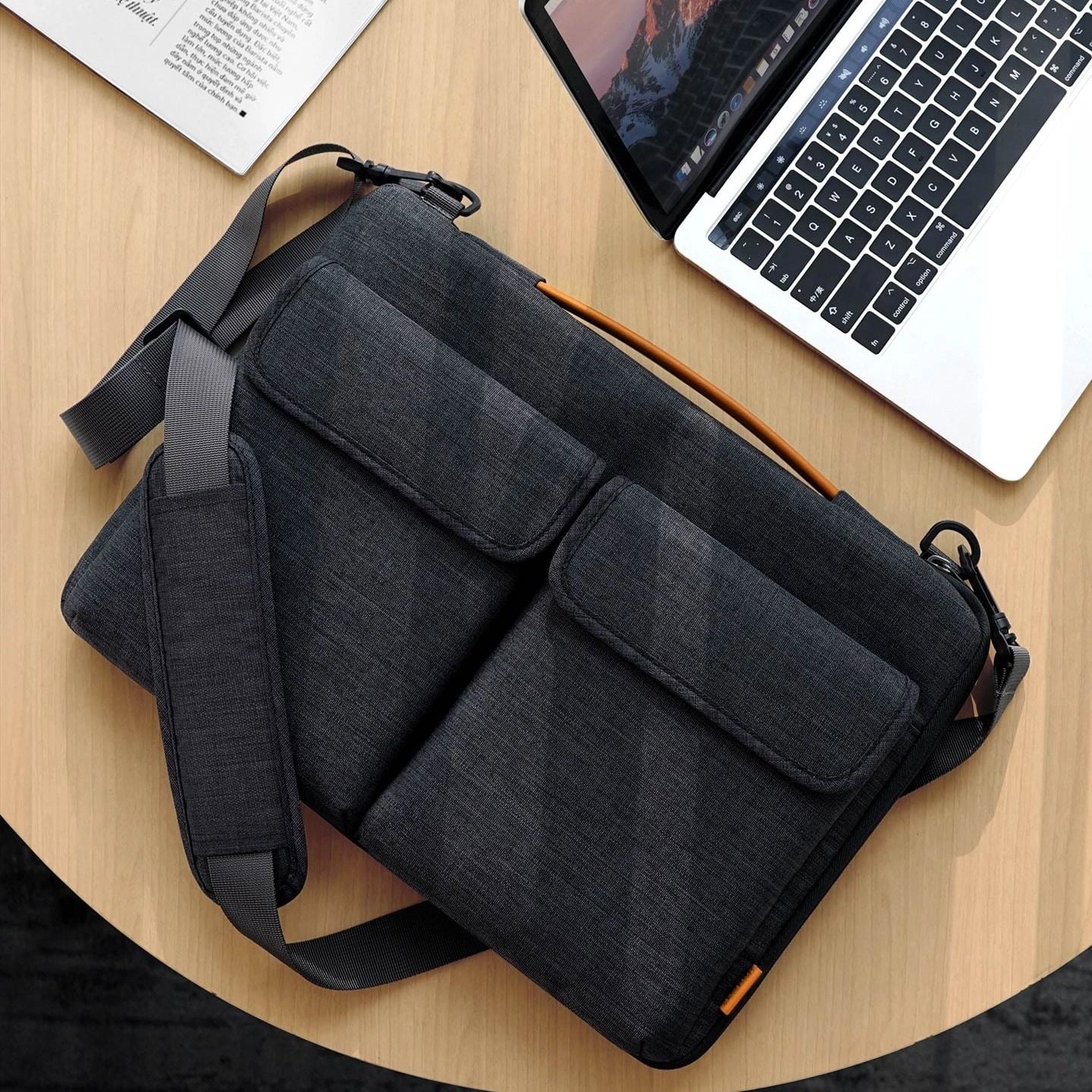  Túi Chống Sock inateck K5 13/14 inch LB03008 - Black Gray 