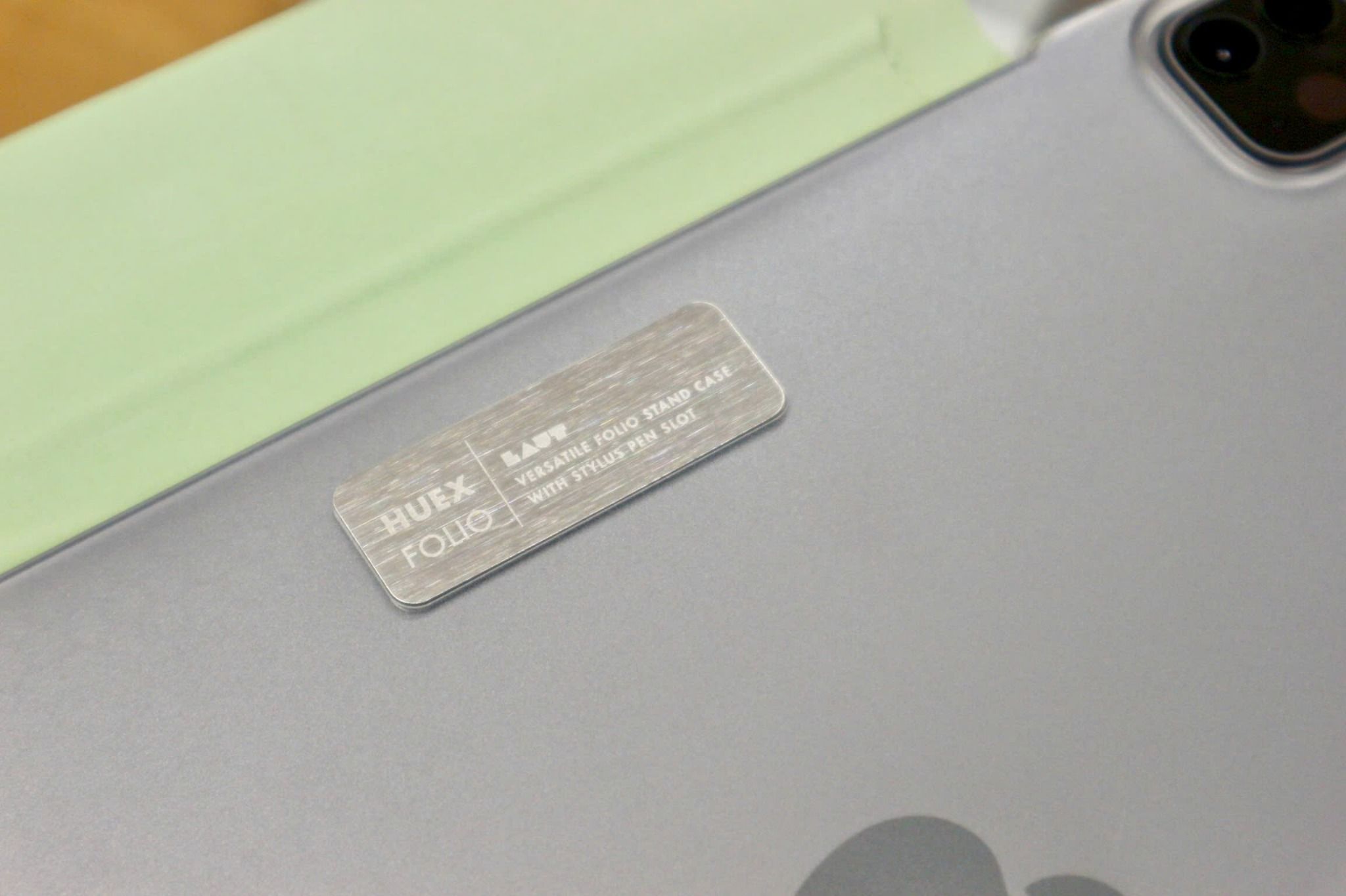  Bao Da iPad Air 13inch Laut Huex Folio - Xanh Navy 