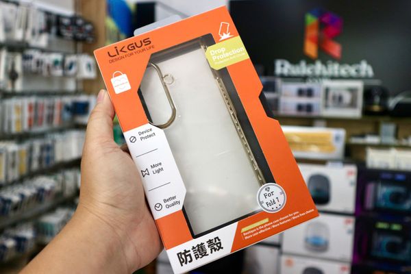  Ốp Zfold 7 Likgus Cứng Trong Viền Màu 