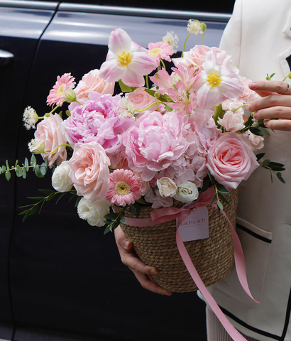 Giỏ cói tone hồng mix peony