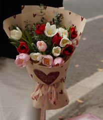 Valentine 2026 - Mẫu 15 - HOA CHO EM 16b tulip trắng, hồng