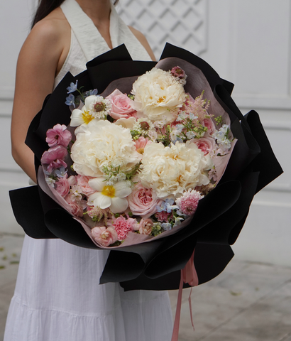 Bé tròn xoe peony mix tulip