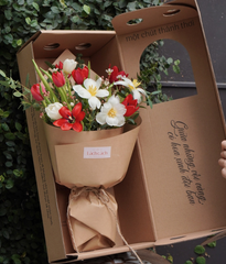 Box thảnh thơi tulip đỏ