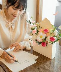 Phong thư hoa tone hồng