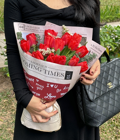 Bó Blooming times tulip đỏ