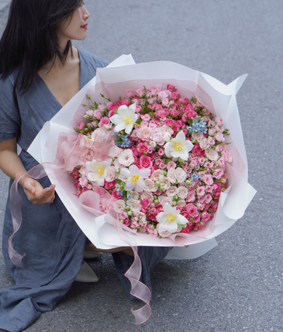 A Sweet Surprise hồng chùm mix