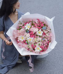 A Sweet Surprise hồng chùm mix