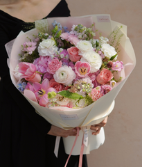 Bé tròn xoe tú cầu hồng mix