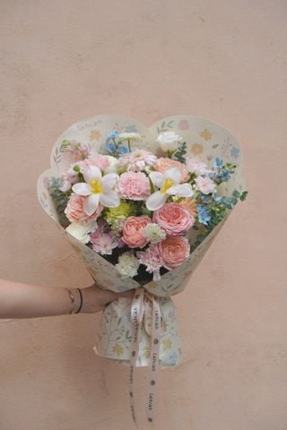 Bông Bánh Bèo Julieta mix tulip