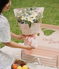 Box The Blooming Whisper sao xanh mix tulip