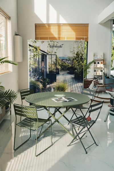  Bàn CARACTERE Ø 128 