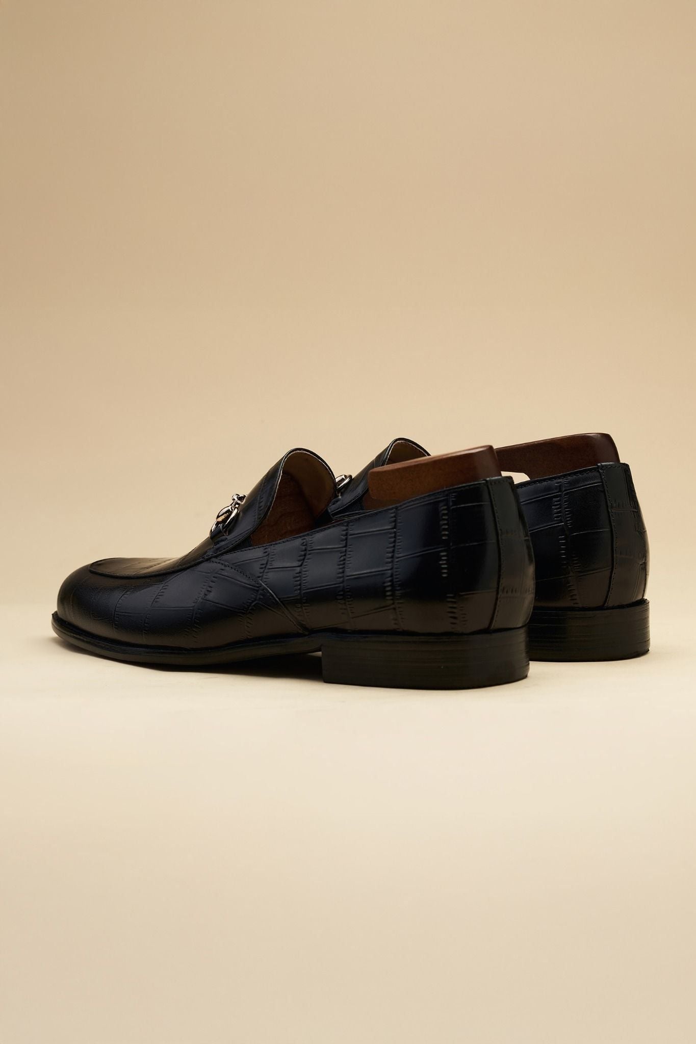 GIÀY LOAFER ĐEN - M5L69DN