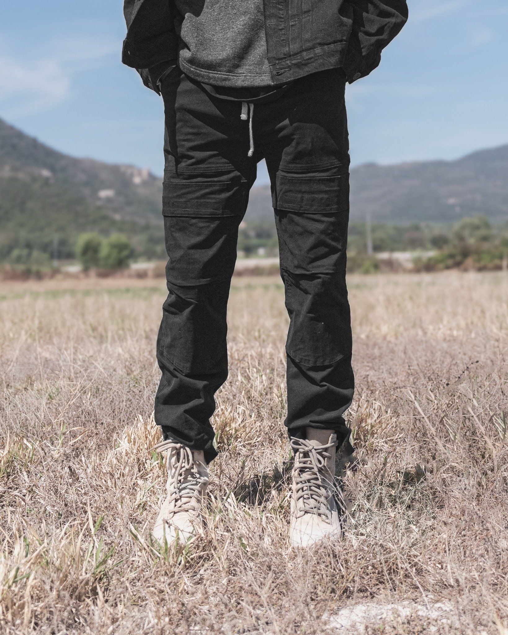  LOOSE HYBRID CARGO PANTS - BLACK 