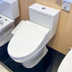 Bồn cầu thông minh TOTO CS326DW18 thân kín, xả 4.5L/3L