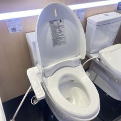 Nắp bồn cầu điện tử Washlet TOTO TCF23710AAA (W18) dòng C2