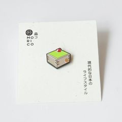 Pin cài áo