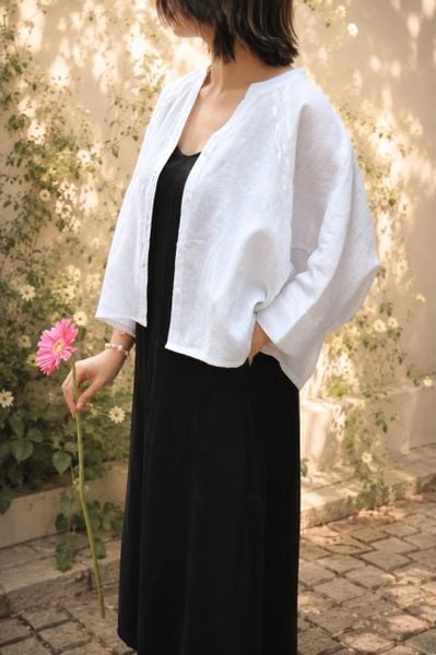 Loose Sleeve Shirt 