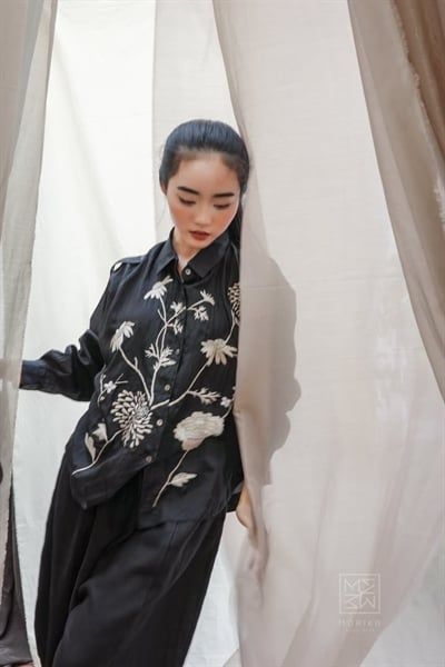  Áo sơ mi silk Cúc Tường 