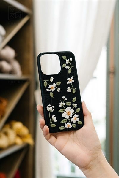  Case Iphone - Bạch trà - Đen 
