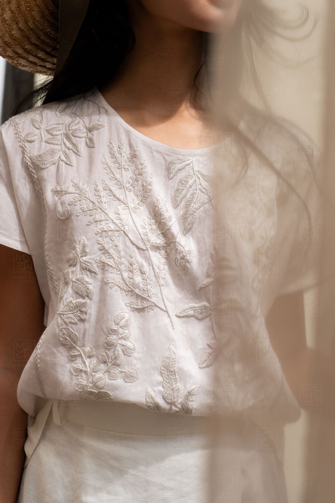  Yuka Croptop 