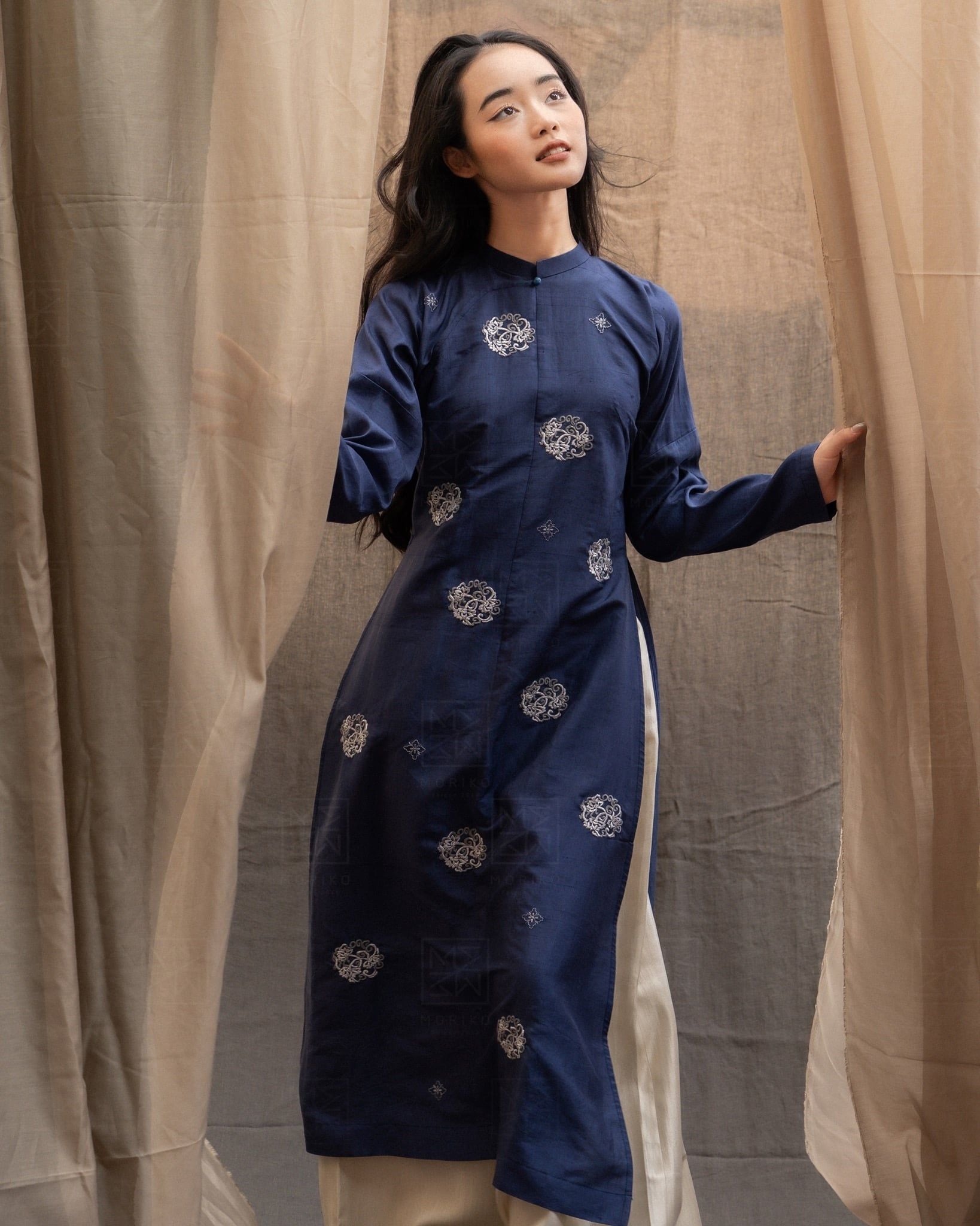  Áo dài Tịnh Liên (ngũ thân) 
