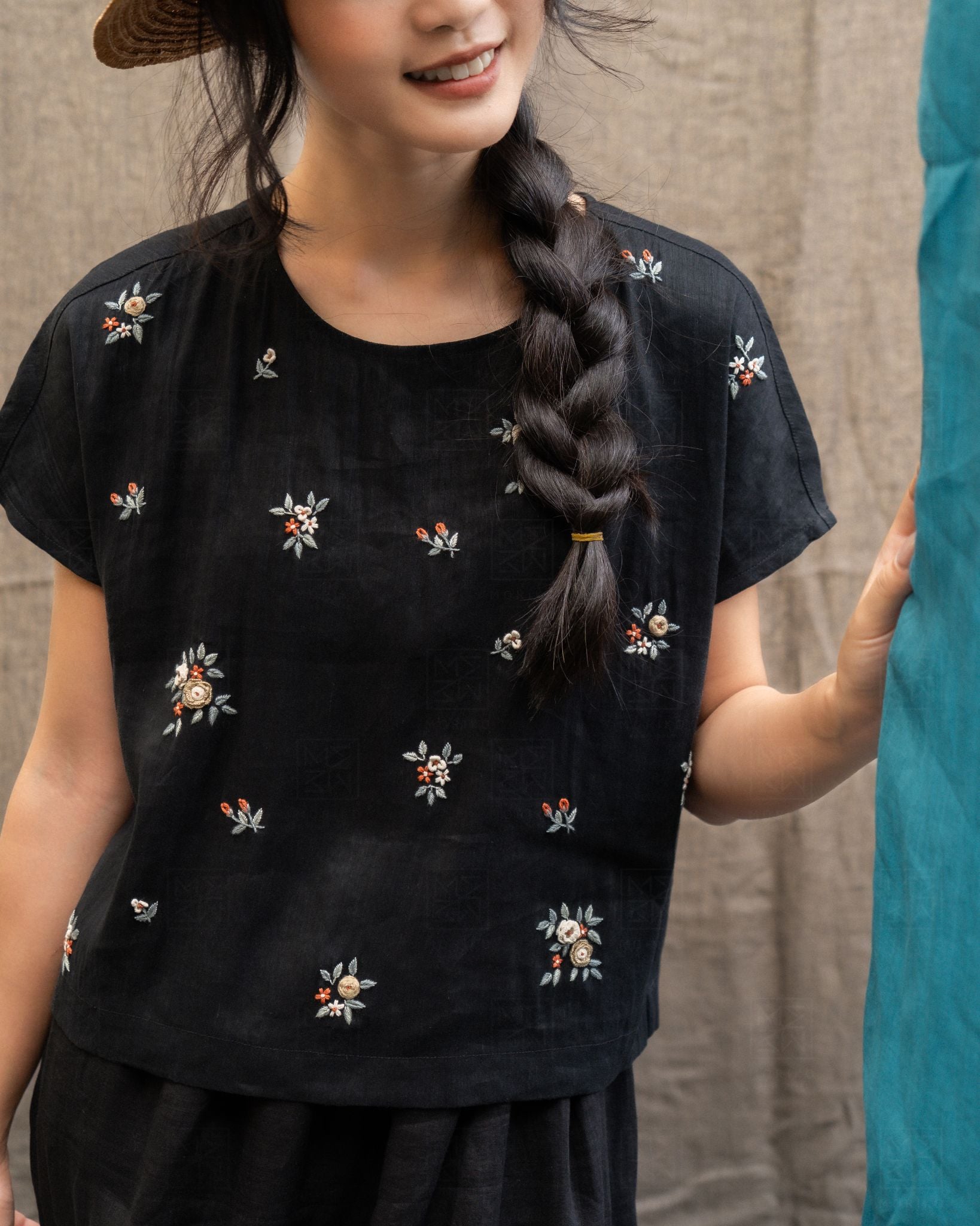  Áo croptop Lạc 