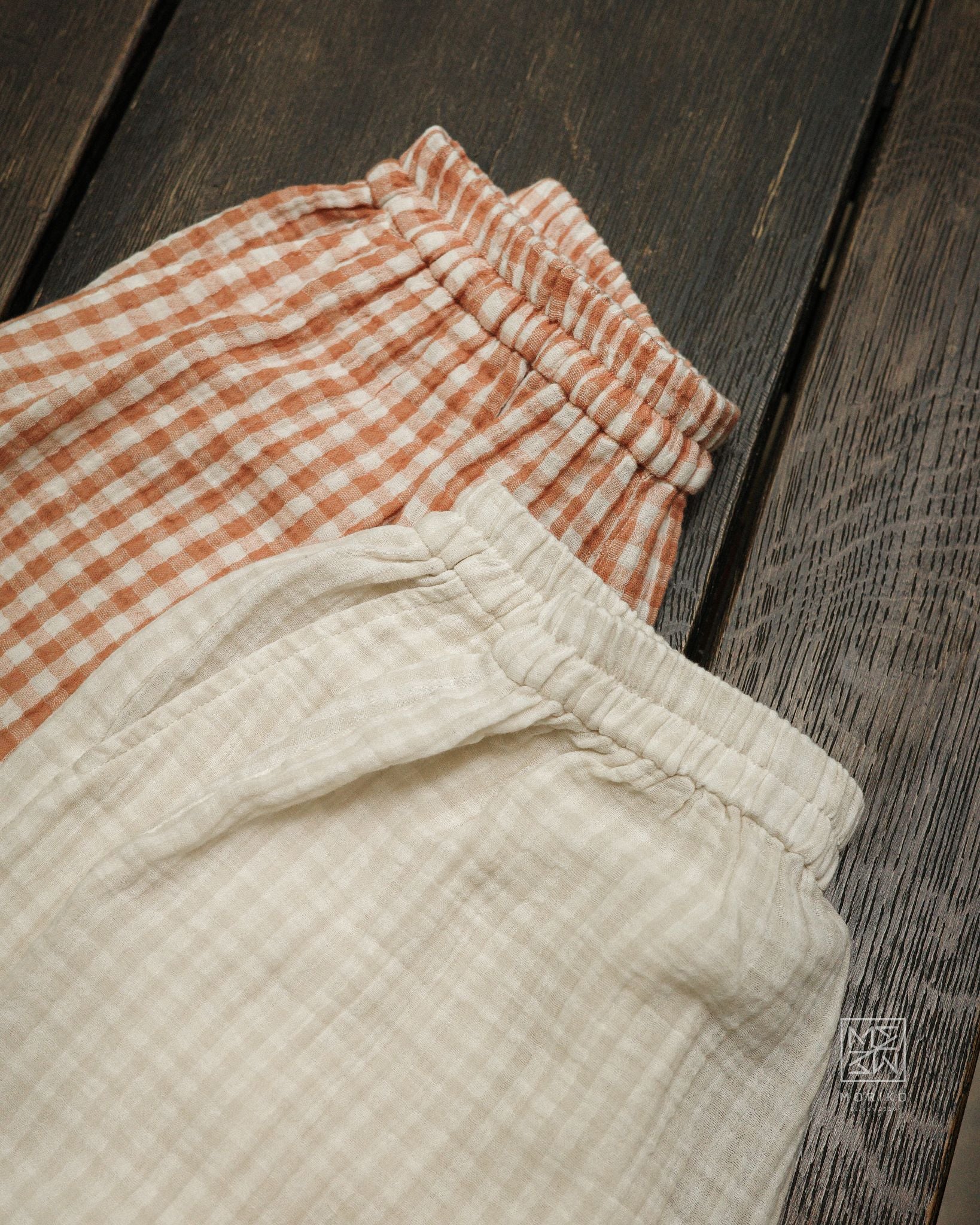  Quần short lưng thun 