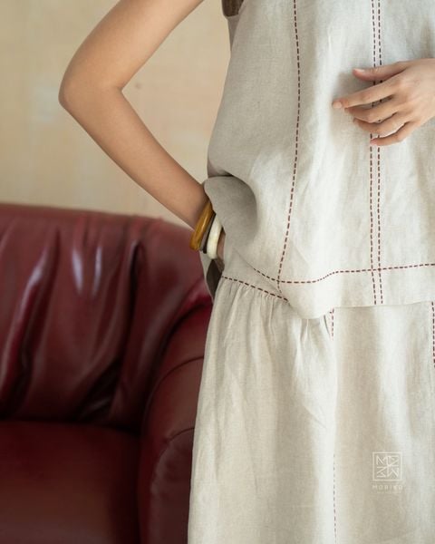  Chân váy thêu đột chỉ 