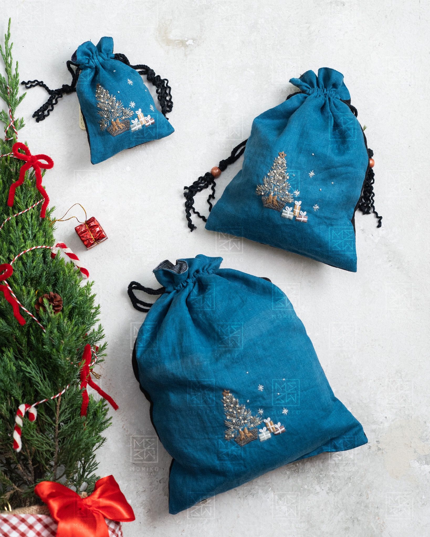  Túi rút thêu Noel 