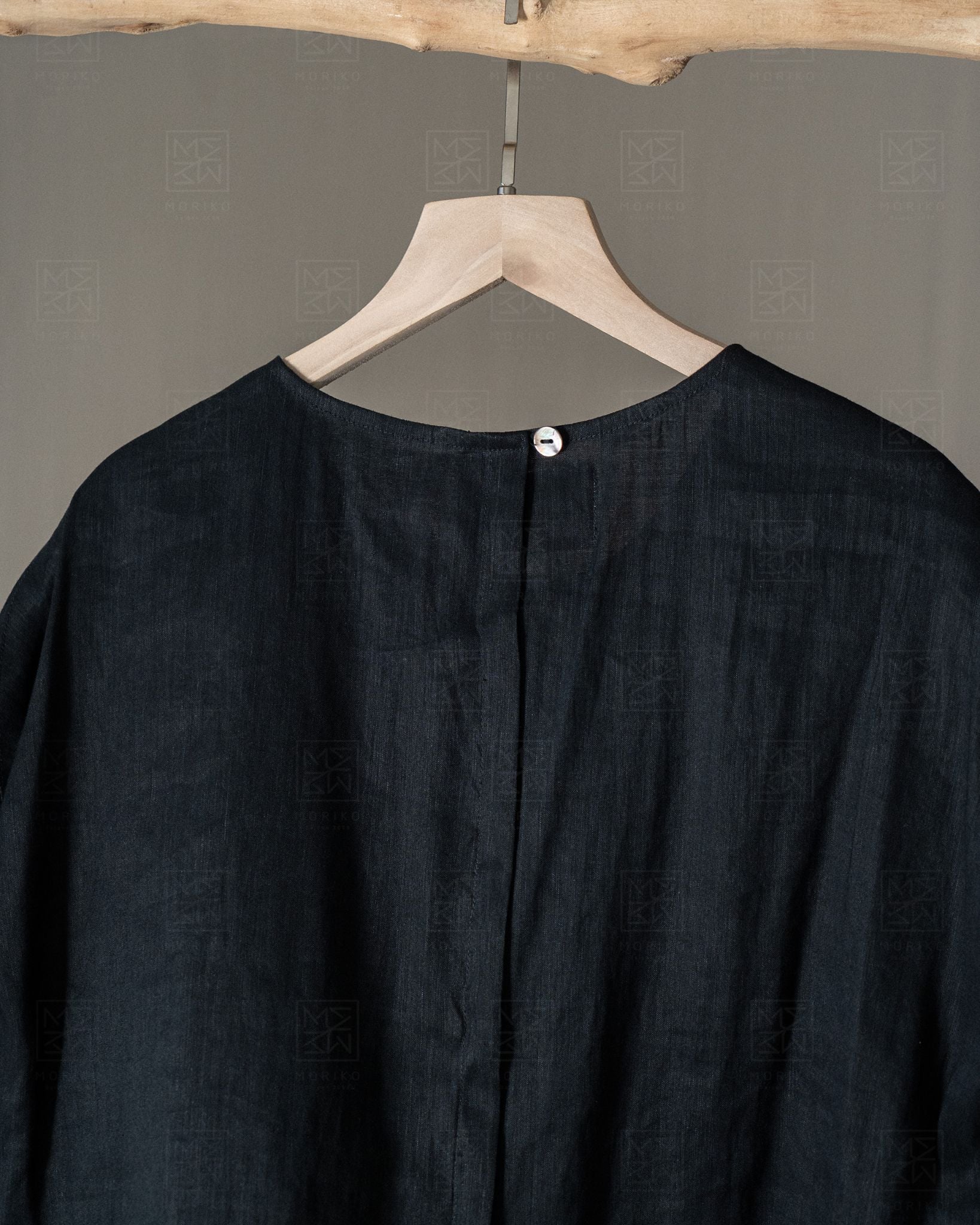  Áo Croptop thêu Thanh Liễu 
