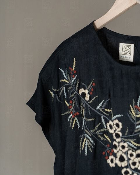 Áo Croptop thêu Thanh Liễu 