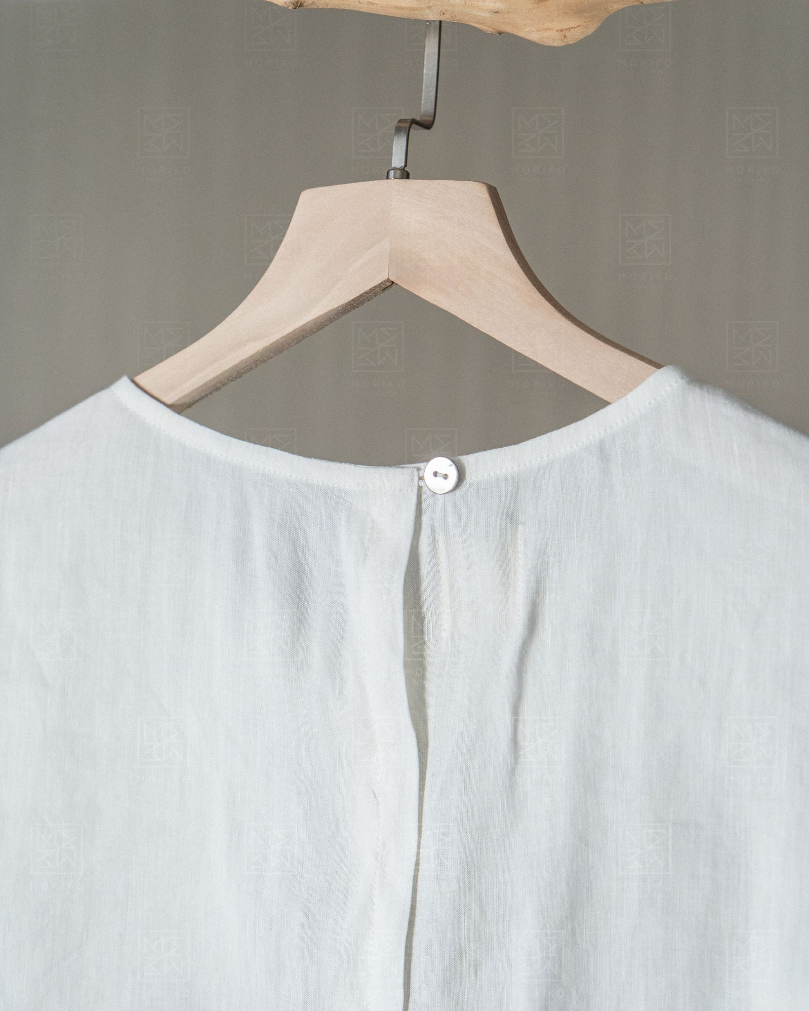  Áo Croptop thêu Thanh Liễu 