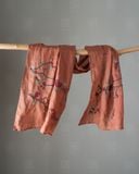  Khăn choàng tơ tằm thêu cành hoa mai 