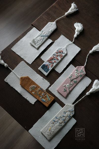  Bookmark (Kẹp sách) 