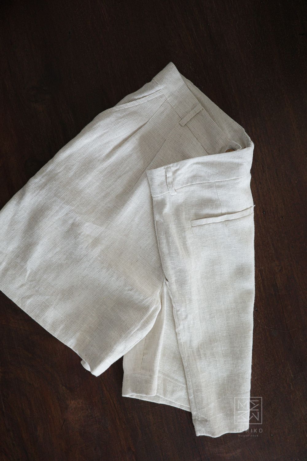  Quần short linen 