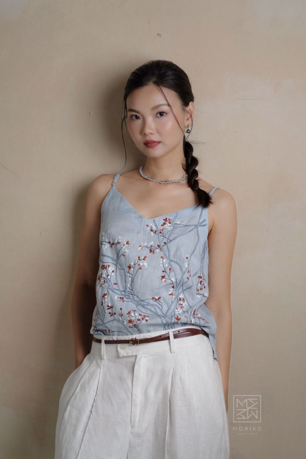  Quần xếp li trước thêu đột chỉ 