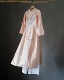  Áo dài tơ tằm thêu hoa hồng leo (quần muối tiêu) 