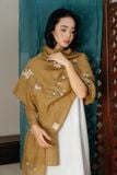  Khăn choàng tơ tằm thêu cành hoa mai 