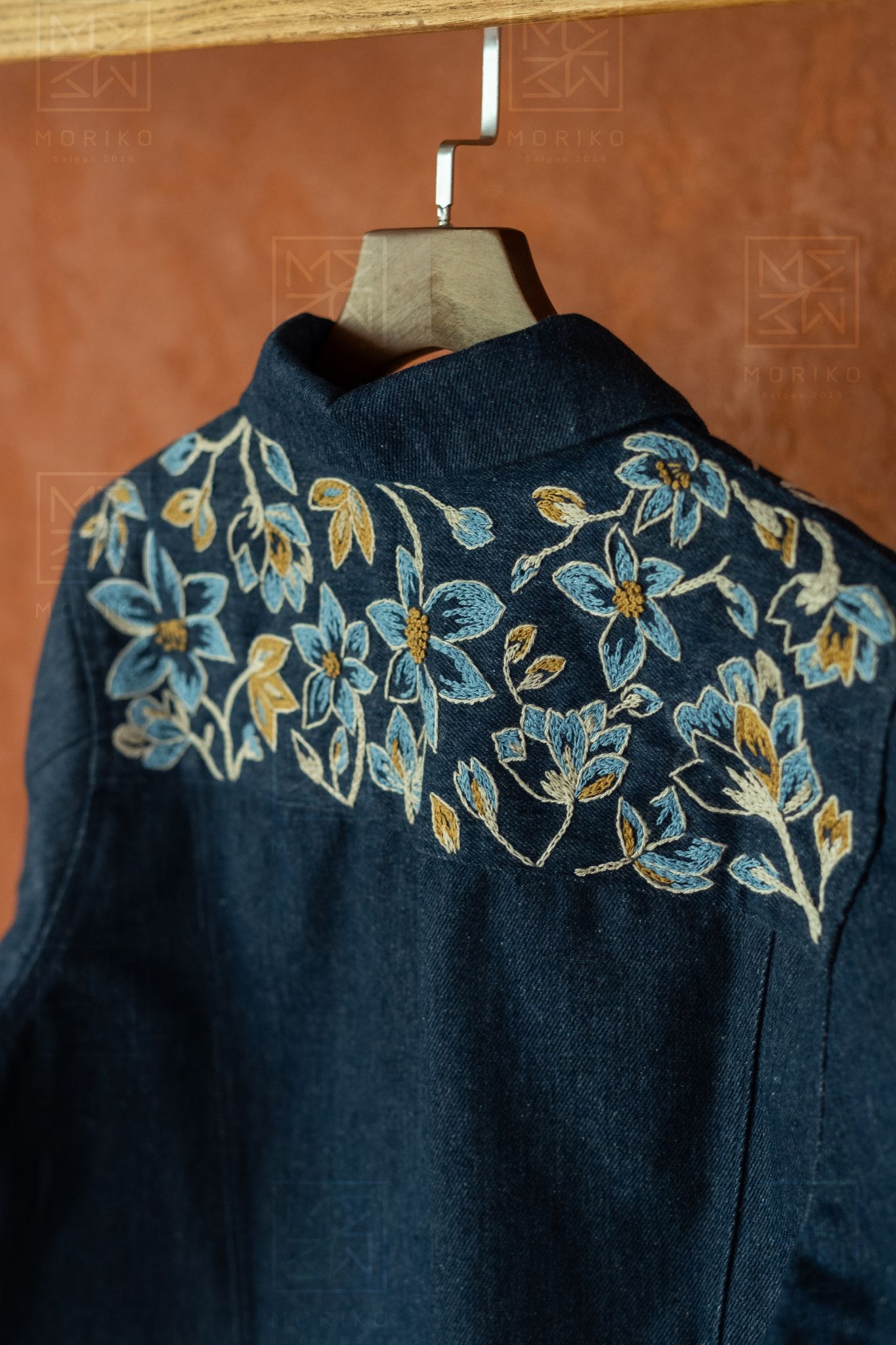  Jeans jacket (Thêu đô) 
