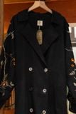  Trench Coat thêu vai 