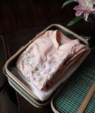  Áo dài tơ tằm thêu hoa hồng leo (quần muối tiêu) 