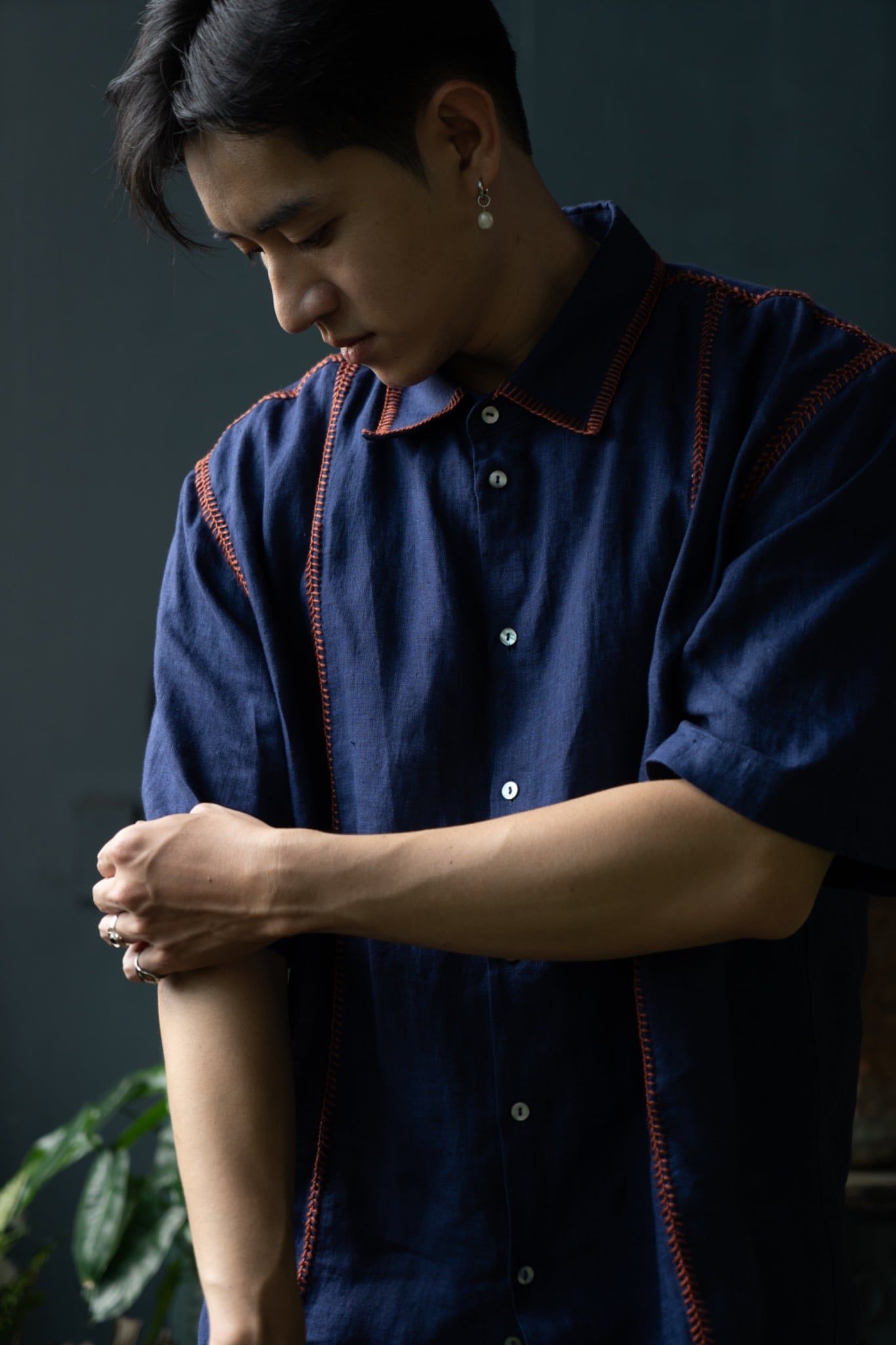  Áo somi nam thêu móc chỉ 