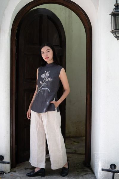  Quần tây suông chần ly trước 