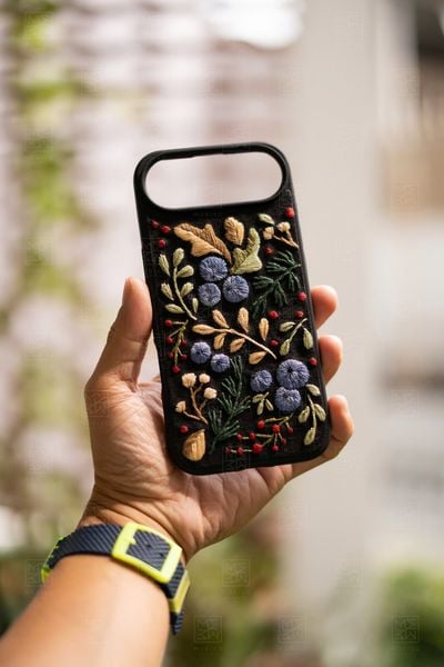  Case Iphone - Việt quất - Đen 