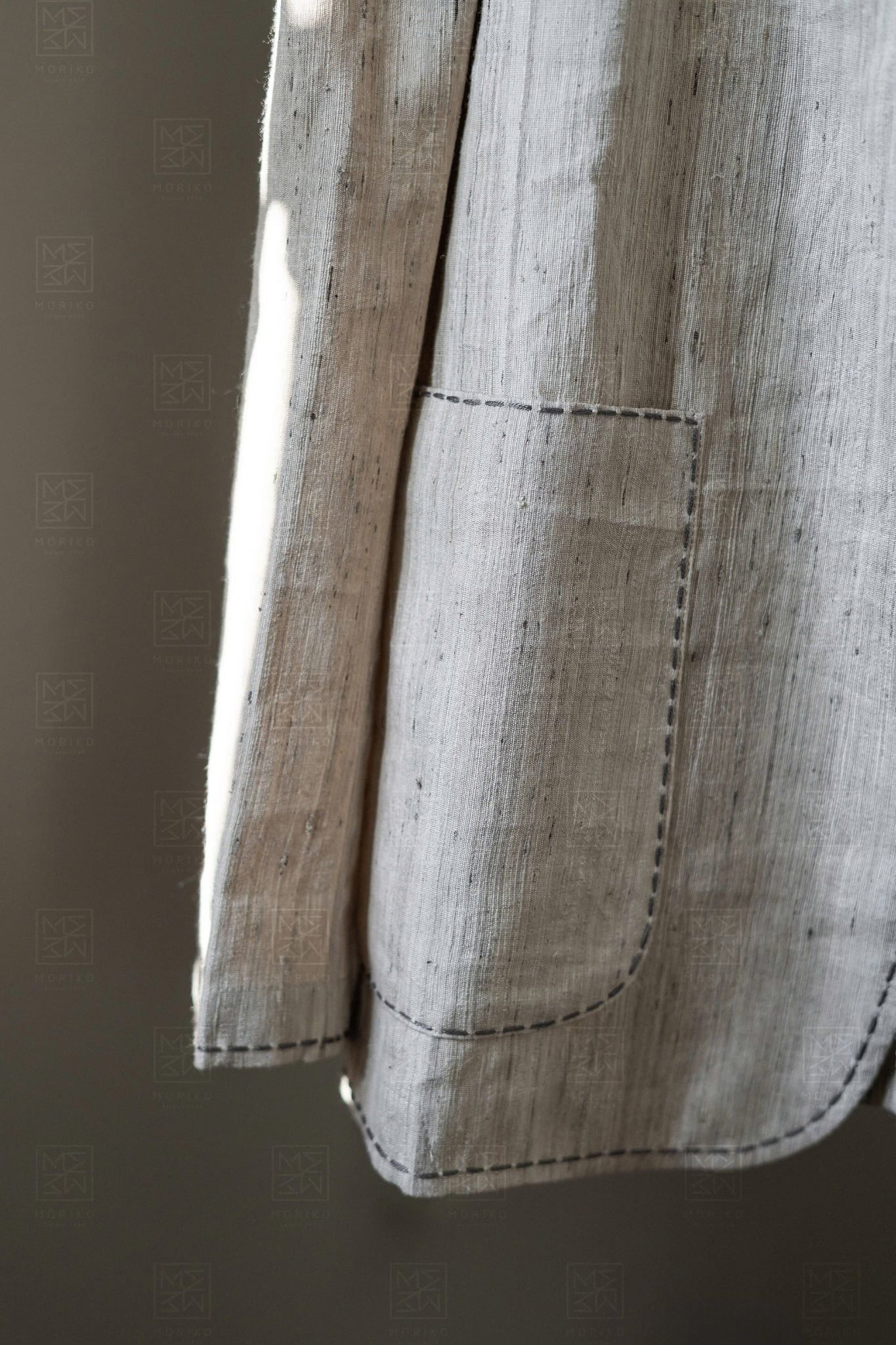  Blazer nam thêu đột chỉ 