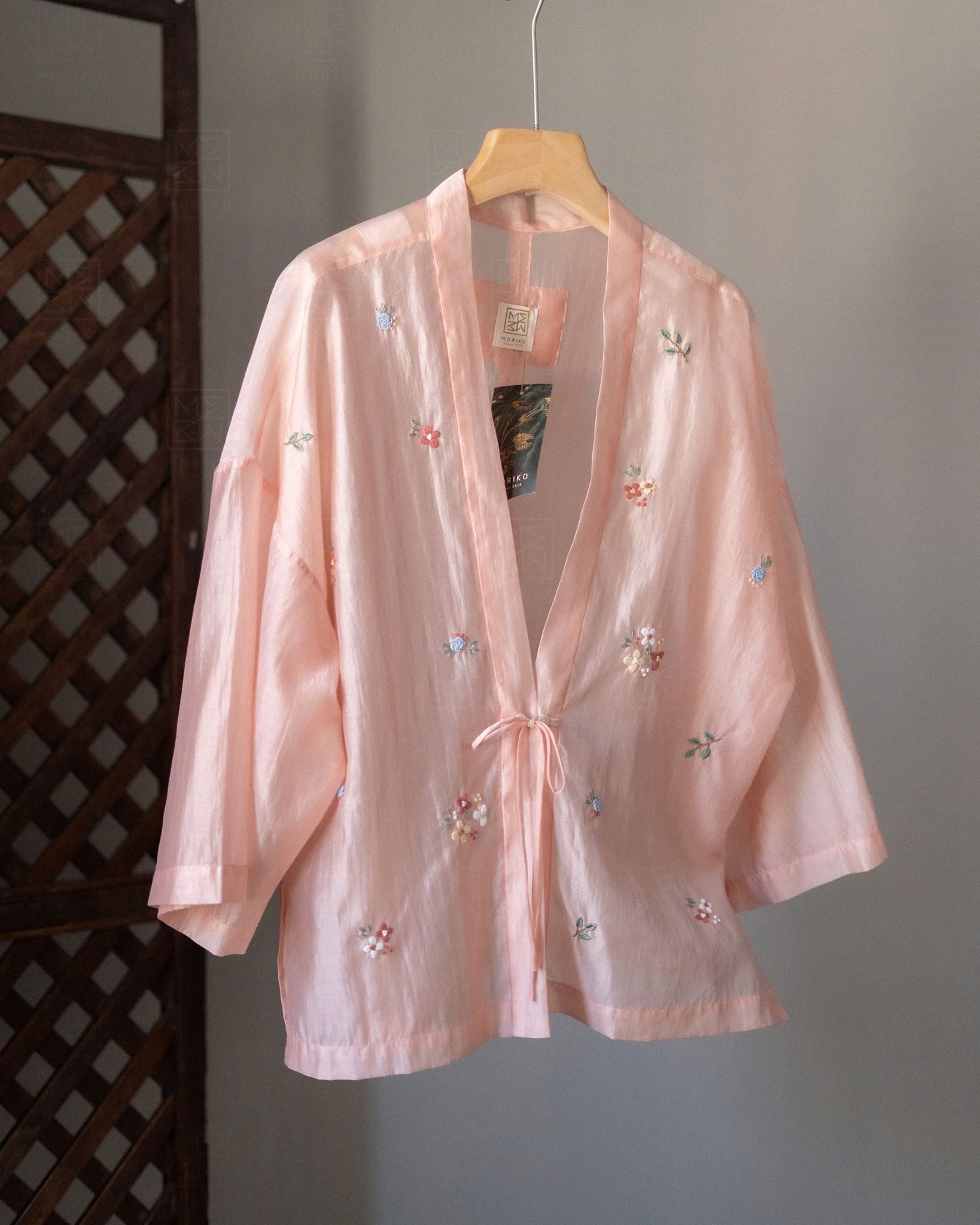  Haori dáng ngắn, dây lưng 